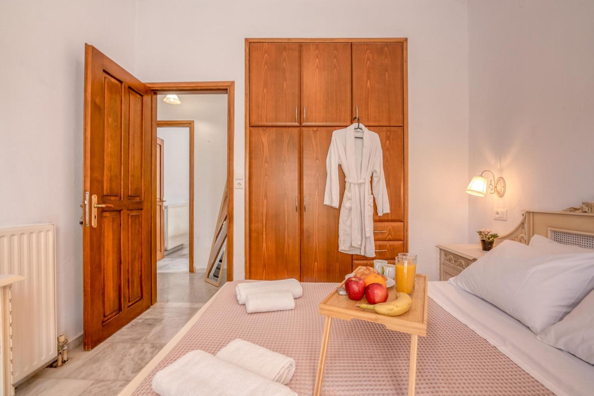 Vila Achilleas Deluxe Αpartment -Pet Friendly-Parking-Mountain View Kotsianá Exteriér fotografie
